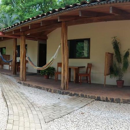 Indra Inn Playa Grande Bagian luar foto