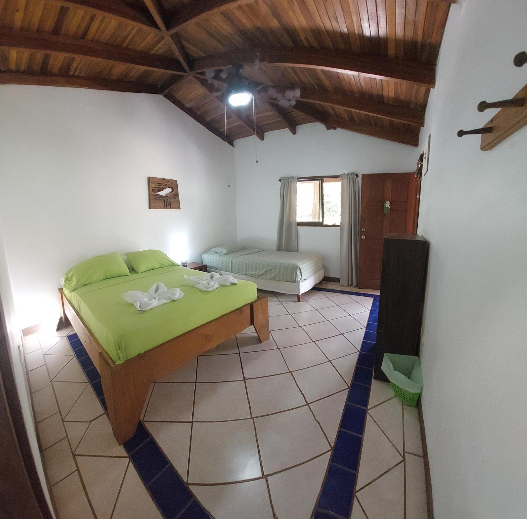 Indra Inn Playa Grande Bagian luar foto