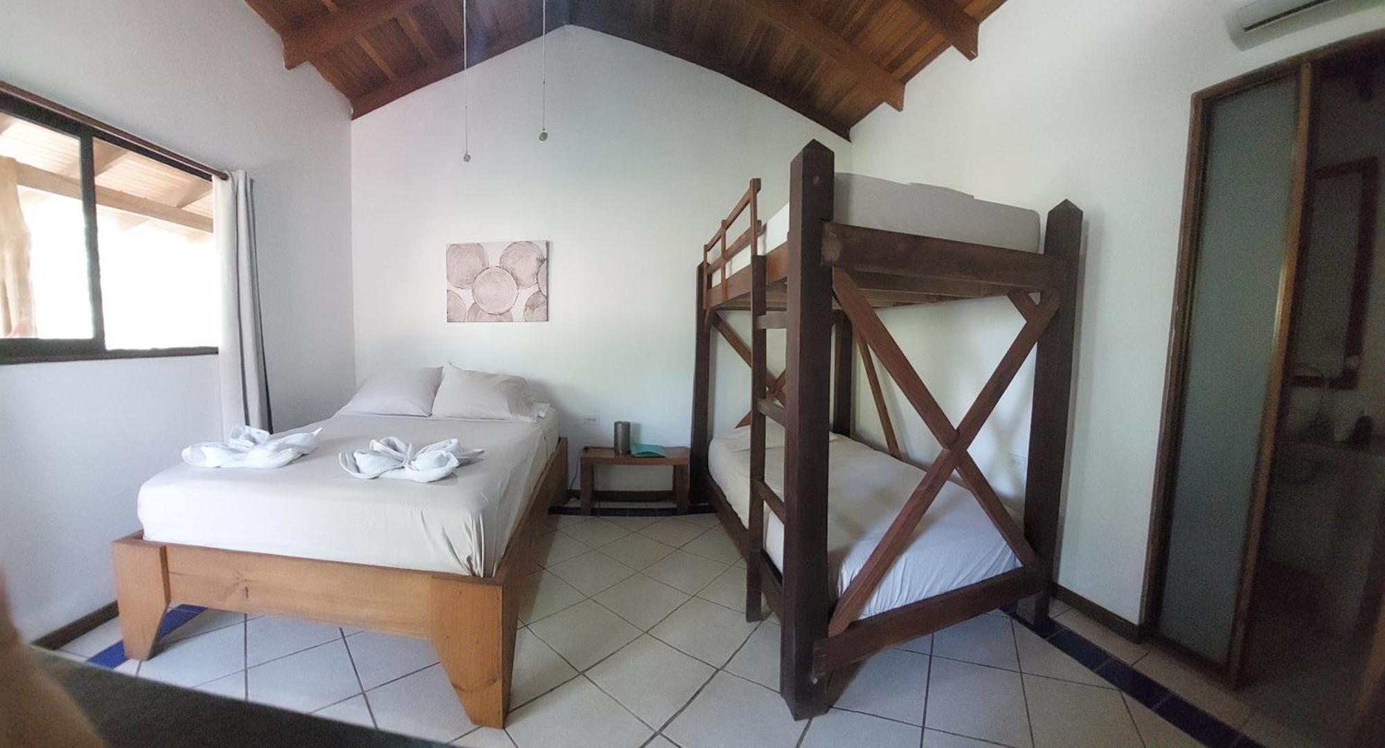 Indra Inn Playa Grande Bagian luar foto