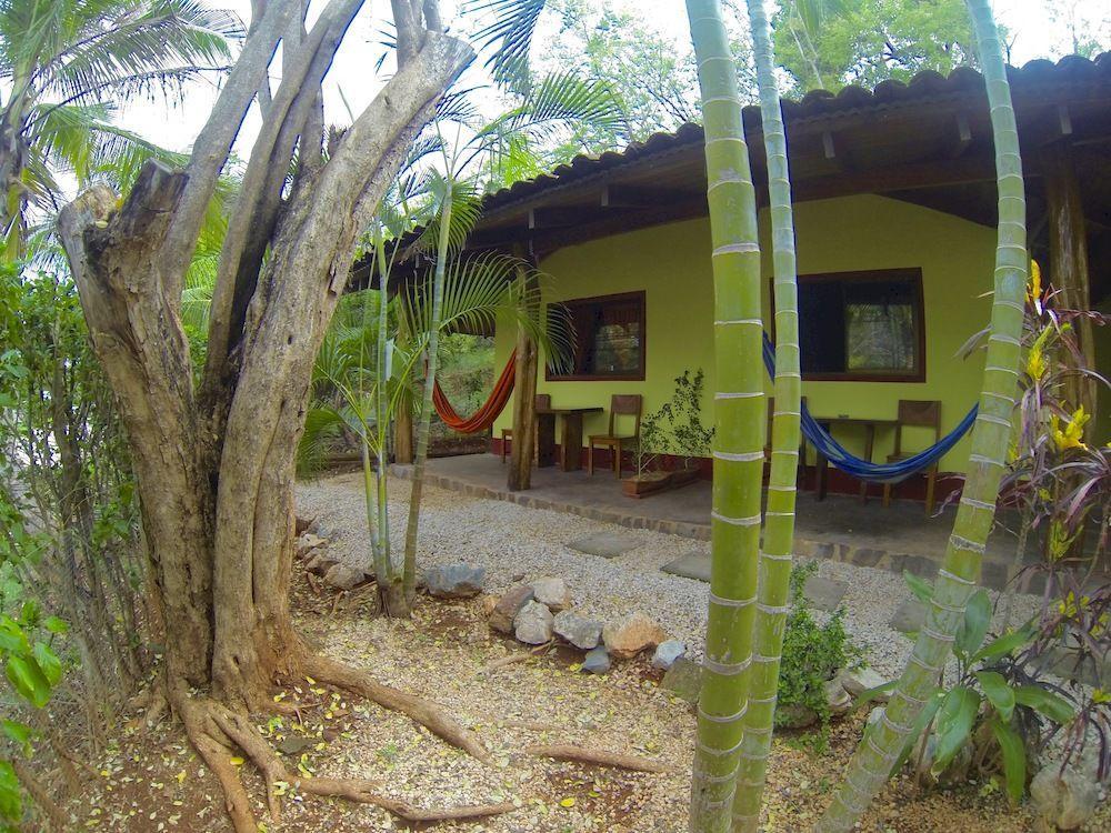 Indra Inn Playa Grande Bagian luar foto