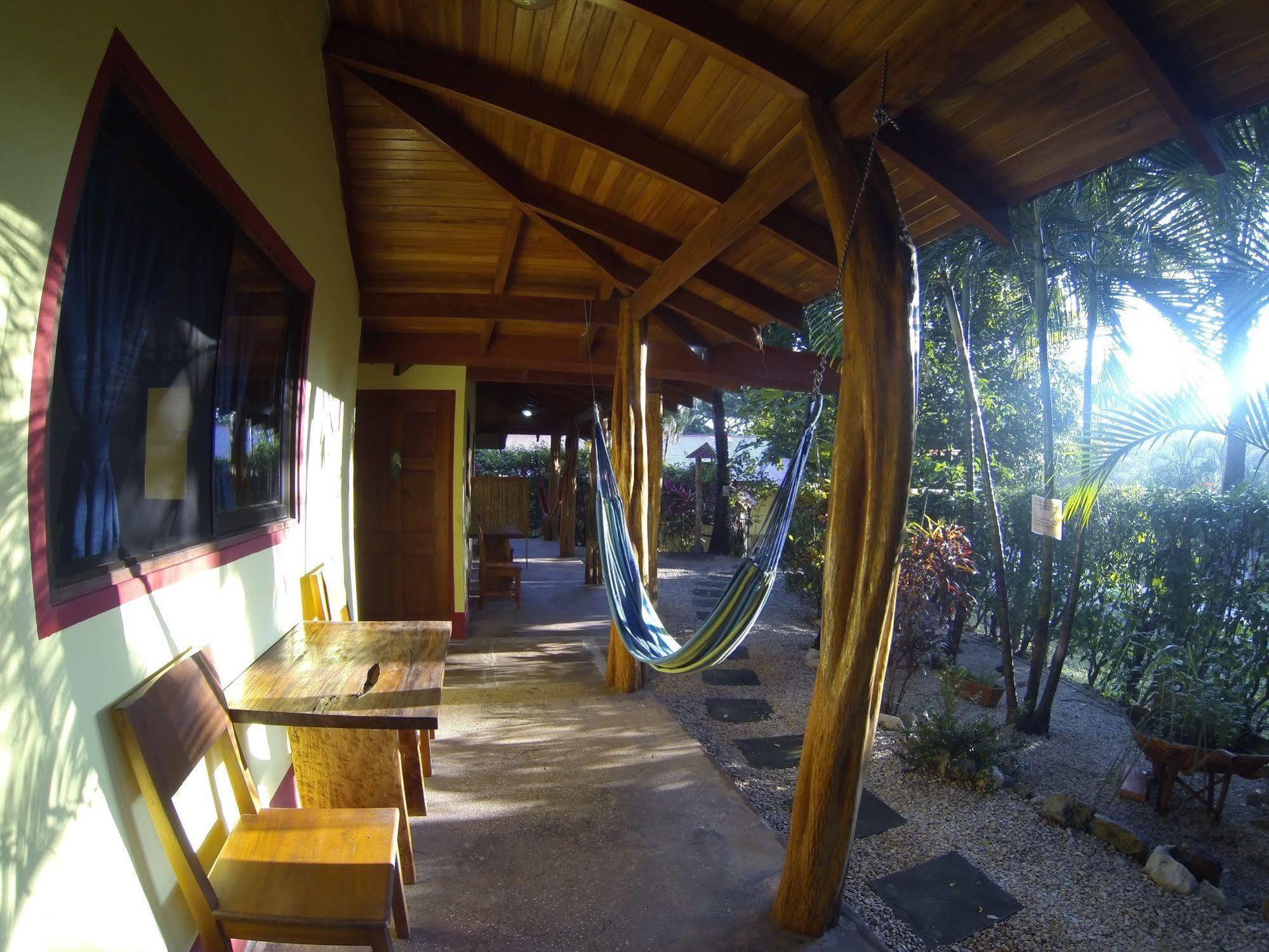 Indra Inn Playa Grande Bagian luar foto