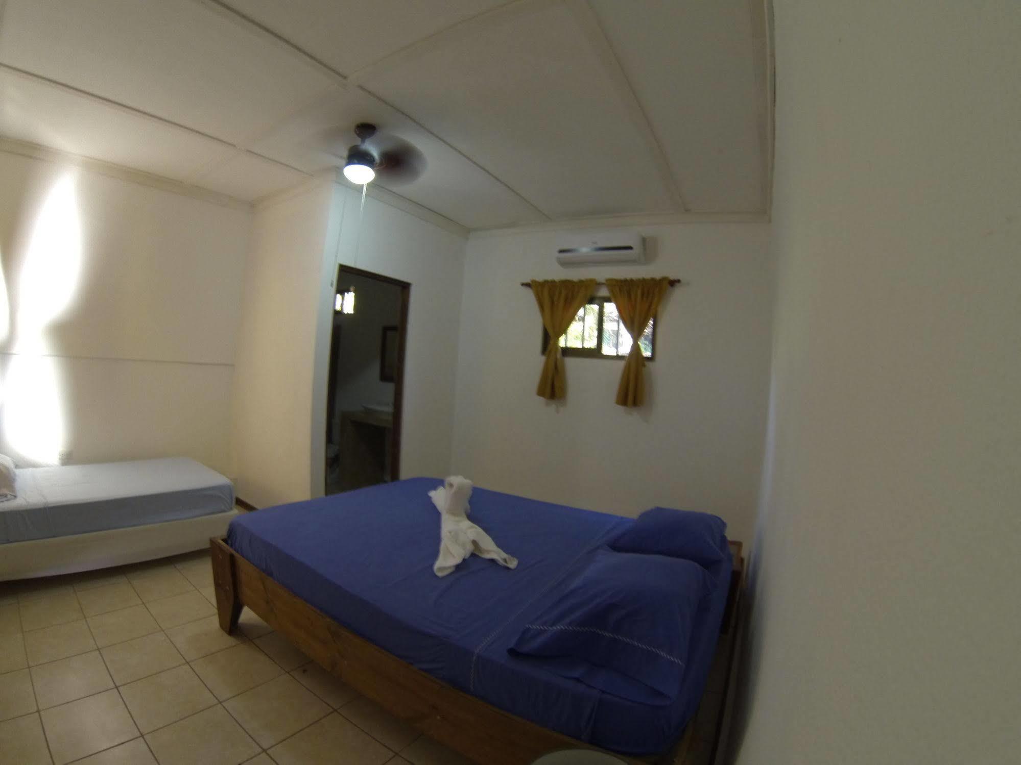 Indra Inn Playa Grande Bagian luar foto
